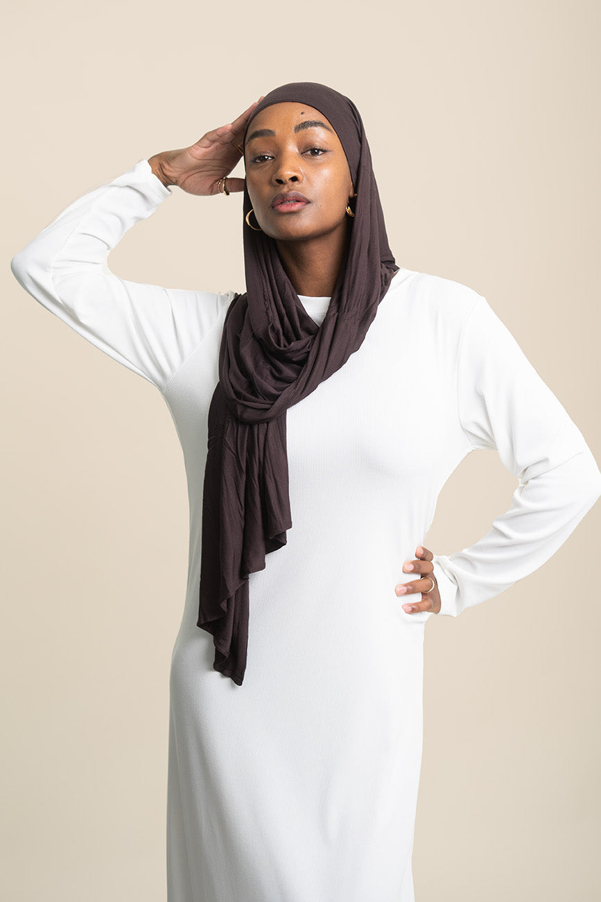 Basic Jersey Hijab Taupe Brown - Nayaa.de